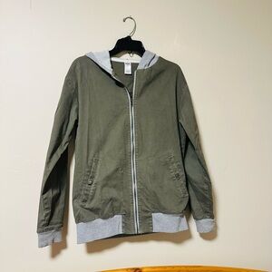 Balera Olive Utility Jacket with Gray Hood and Sleeve Cuff Accents Cotton